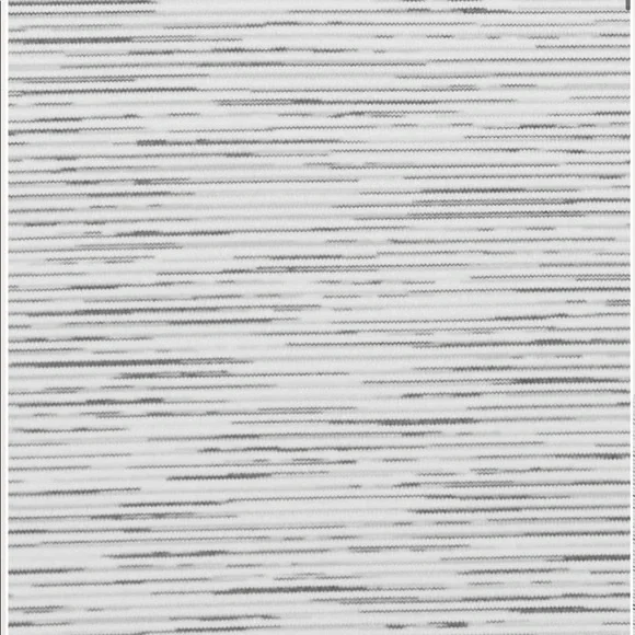 Lululemon Train Times Crop size 4 - Picture 6 of 7